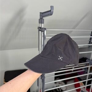 lululemon athletica Black Performance Running Hat